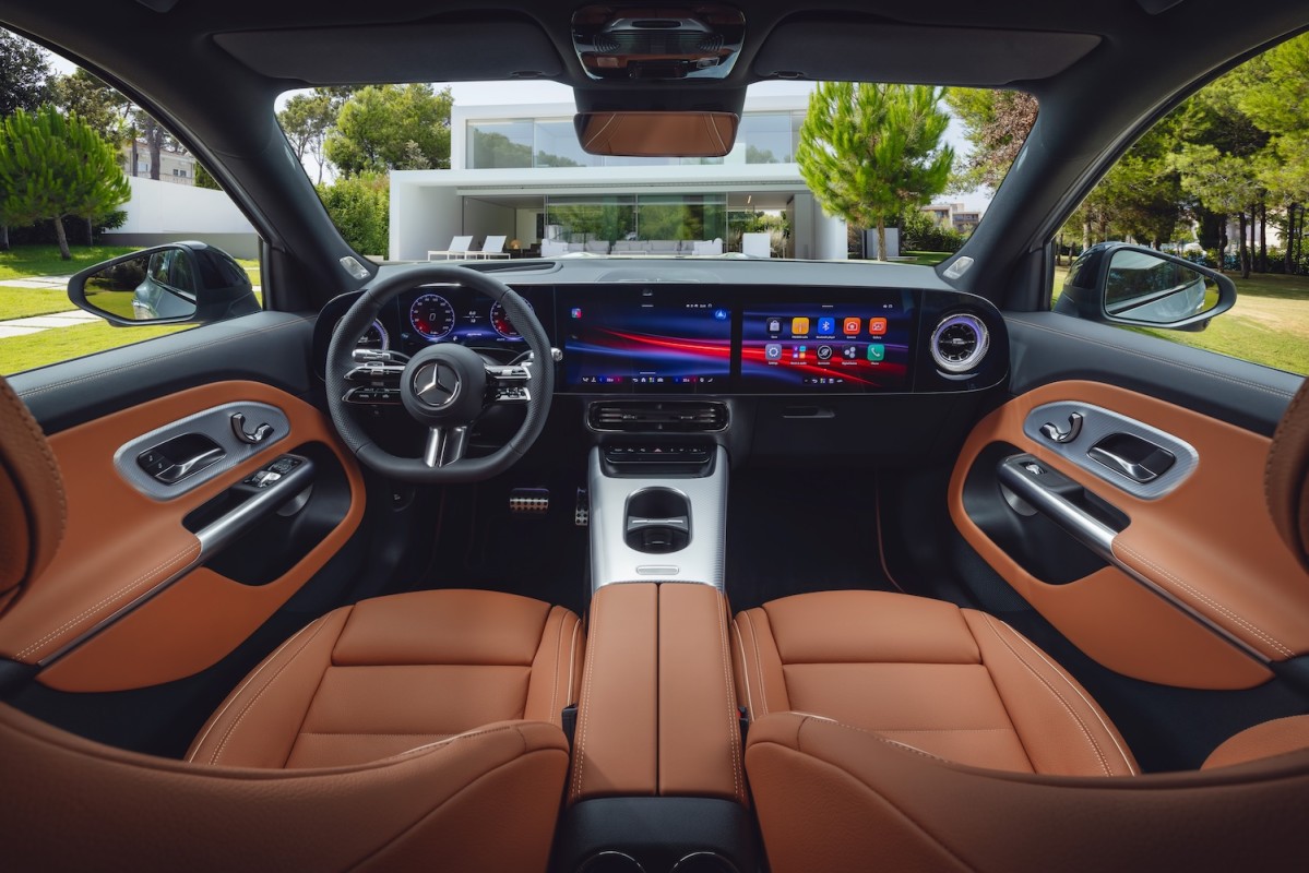 Mercedes GLB 2026: маленький внедорожник, который производит впечатление