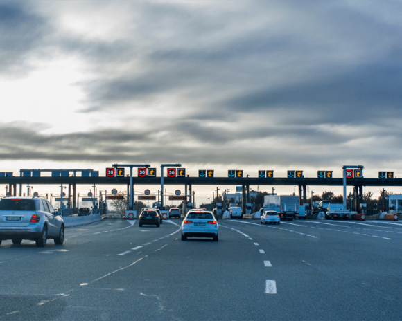 Италия будет возмещать плату за проезд в случае пробок или работ. Непревзойденная система в Европе, которая ставит простой вопрос: почему не во Франции? © APRR