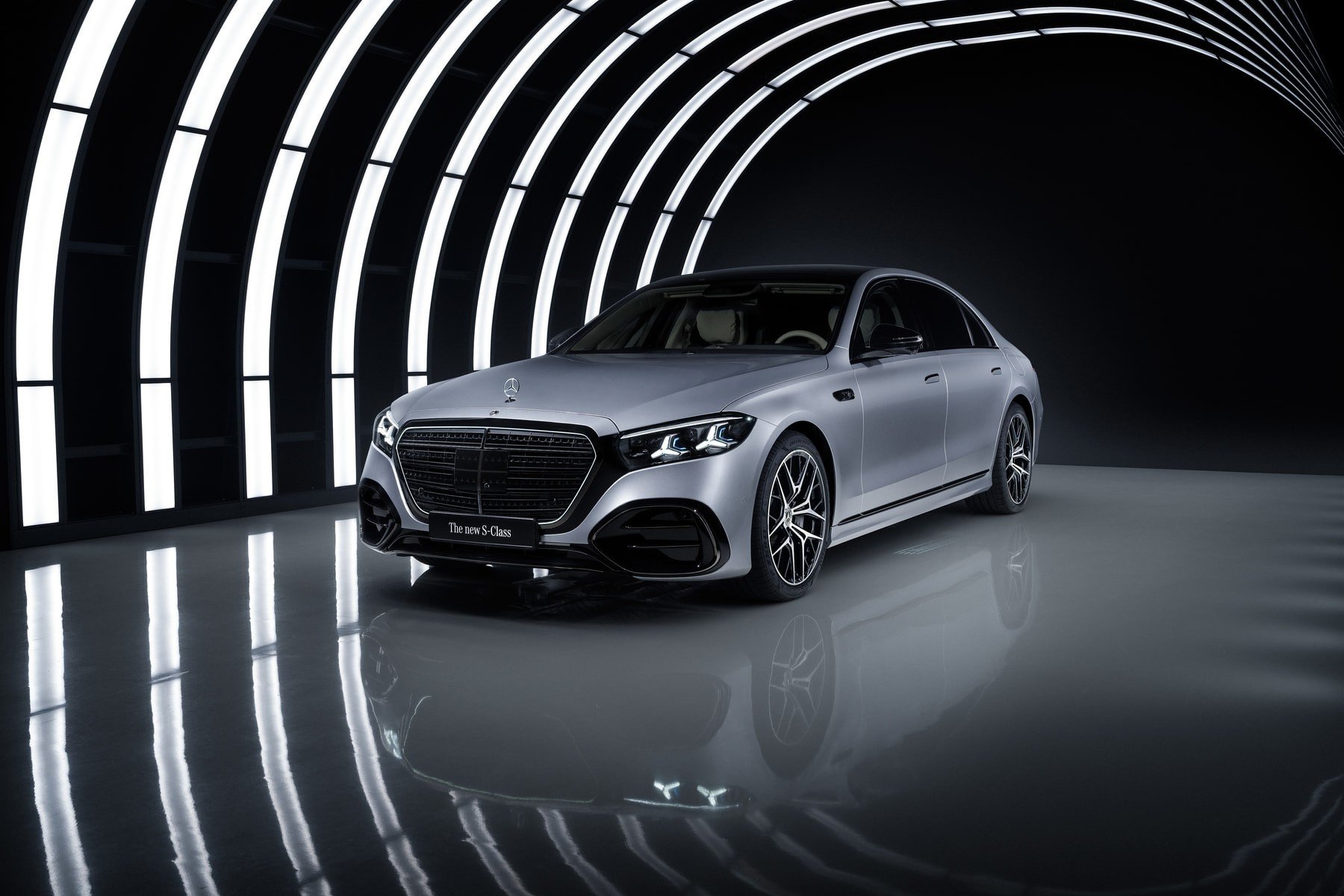 Mercedes S-Class: Смелое изменение, которое революционизирует автомобильны…