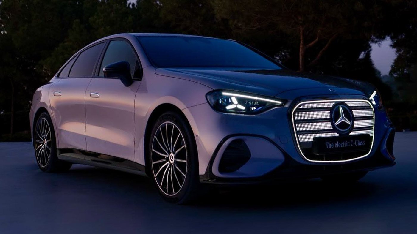 Mercedes-Benz Classe C EV показали без камуфляжа
