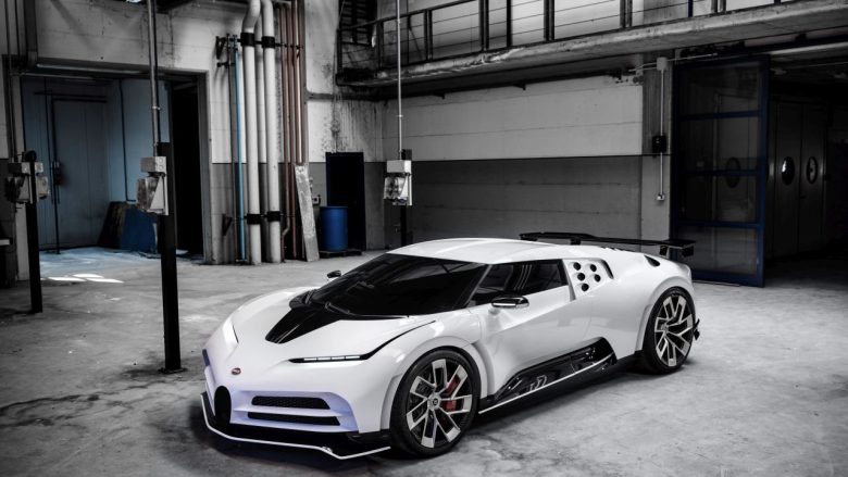 Bugatti Centodieci за ,3 млн выставлена на продажу в Дубае